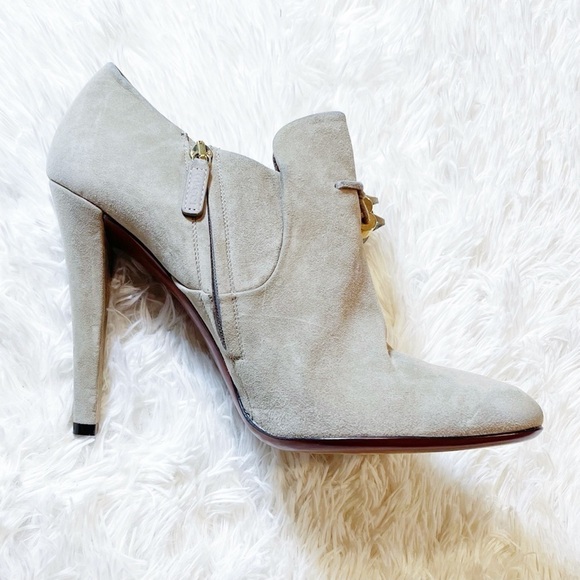 Gucci Suede Heeled Bootie Tassel Accents sz42 NEW - Picture 4 of 11